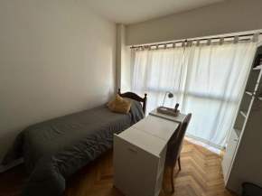 Hermoso Cuarto en Recoleta cerca de todo